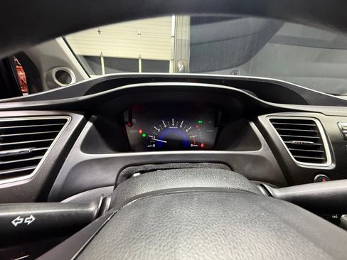 Used 2015 Honda Civic LX image 10