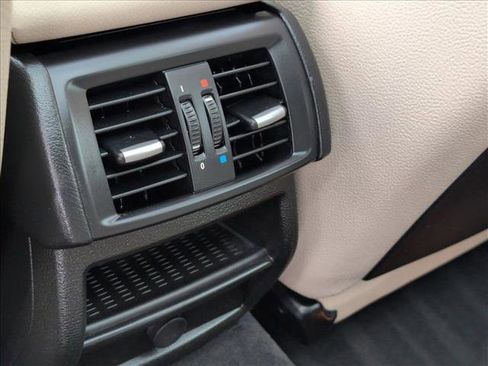 Used 2012 BMW X3 xDrive28i image 18