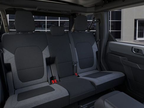 New 2025 Ford Bronco 4-Door image 11