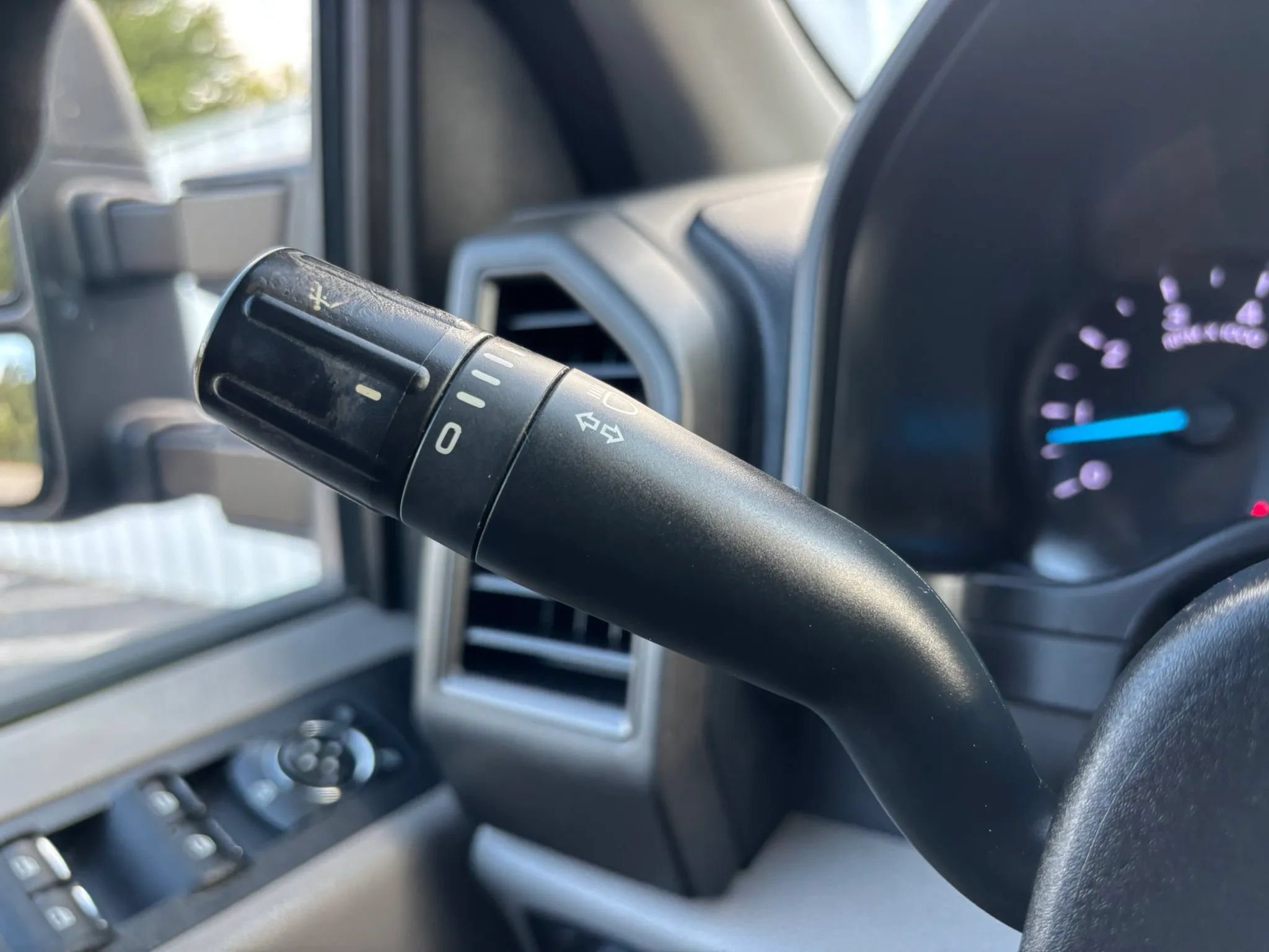 Used 2018 Ford F250 XL w/ Power Equipment Group RWD image 23