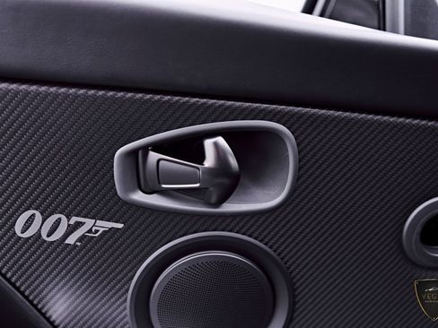 Used 2021 Aston Martin DBS Superleggera RWD image 46