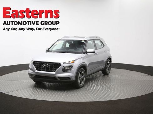 Used 2025 Hyundai Venue SEL FWD image 55