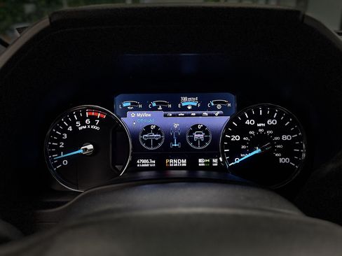 Used 2022 Ford F250 Lariat w/ Lariat Ultimate Package AWD/4WD image 19