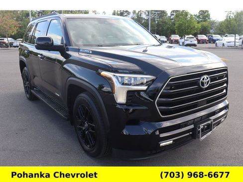 Used 2025 Toyota Sequoia Limited w/ Tow Technology Package AWD/4WD image 1
