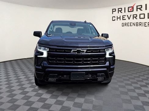 Used 2024 Chevrolet Silverado 1500 RST w/ Z71 Off-Road Package AWD/4WD image 3