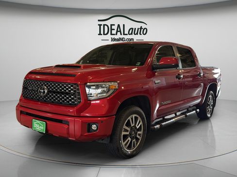Used 2018 Toyota Tundra SR5 w/ TRD Sport Package AWD/4WD image 14
