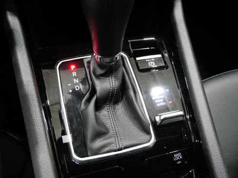 New 2026 Jeep Compass Latitude image 23