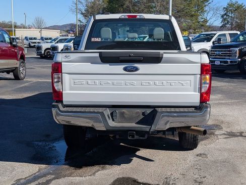 Used 2020 Ford F250 XL w/ Power Equipment Group image 6