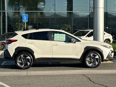 Certified 2025 Subaru Crosstrek 2.5i Limited w/ Crosstrek Mirror Package image 3