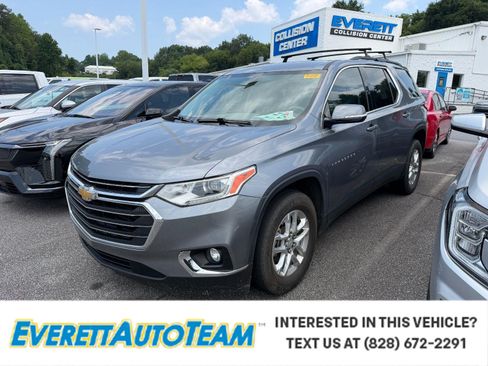 Used 2019 Chevrolet Traverse LT FWD image 1