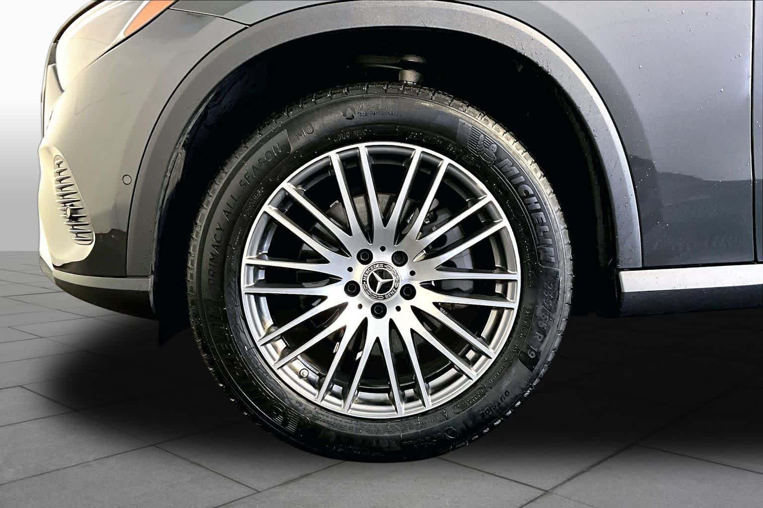 Certified 2026 Mercedes-Benz GLC 300 4MATIC image 11