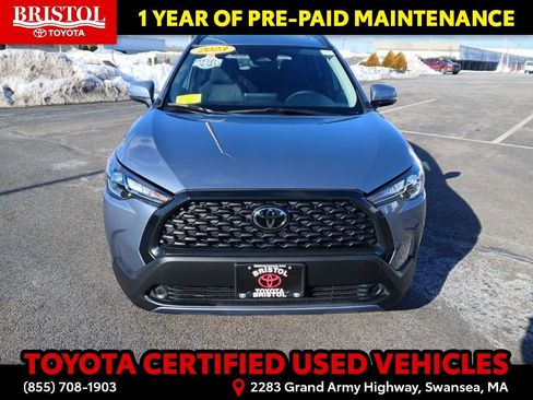 Certified 2023 Toyota Corolla Cross LE w/ Moonroof Package image 2