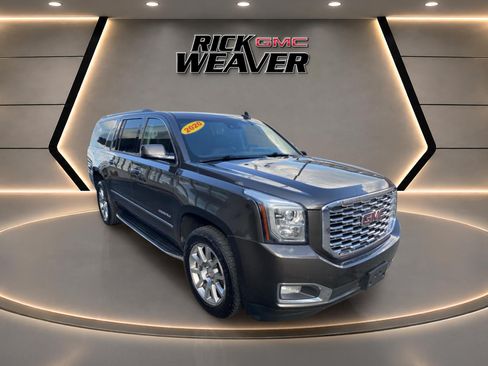 Used 2020 GMC Yukon XL Denali AWD/4WD image 9
