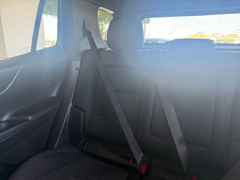 Used 2025 Chevrolet Equinox LT image 39