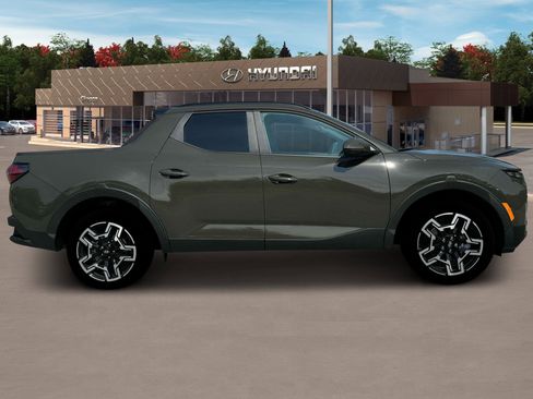 New 2025 Hyundai Santa Cruz Limited image 9