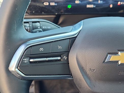 Used 2025 Chevrolet Blazer EV LT image 15