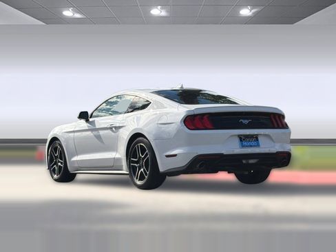 Used 2023 Ford Mustang Premium image 3