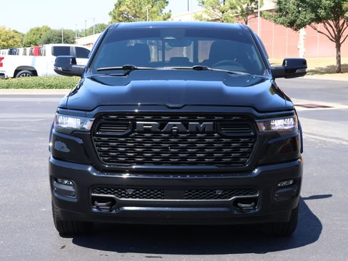 Used 2025 RAM 1500 Big Horn AWD/4WD image 33