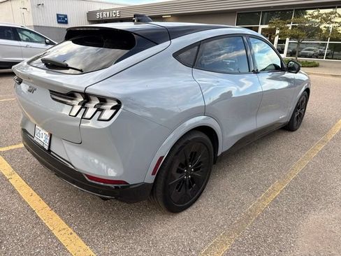 Used 2025 Ford Mustang Mach-E GT AWD/4WD image 9