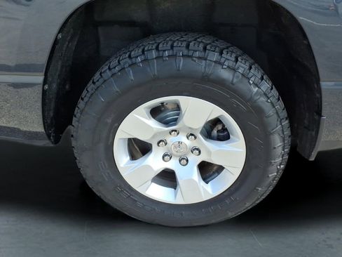 Used 2021 RAM 1500 Big Horn image 11