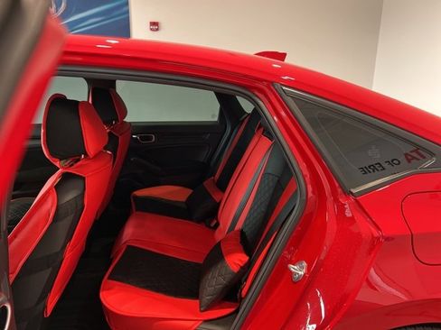 Used 2025 Honda Civic Sport image 15