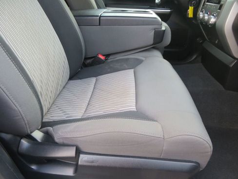 Used 2014 Toyota Tundra SR5 image 35