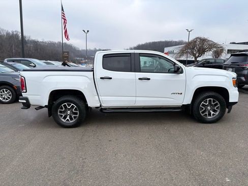 Used 2022 GMC Canyon AT4 w/ Trailering Package image 8
