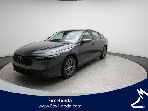 Certified 2023 Honda Accord EX image 1