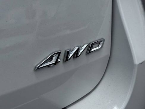 Used 2023 Ford Explorer Platinum w/ Technology Package AWD/4WD image 13