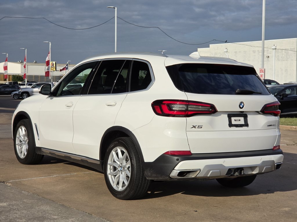 Used 2022 BMW X5 sDrive40i w/ Luxury Seating Package RWD image 7