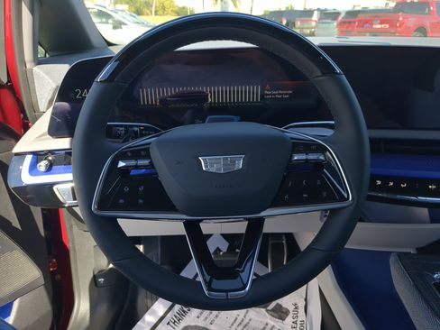 New 2026 Cadillac Optiq Sport 1 w/ LPO, Floor Liner Package RWD image 29