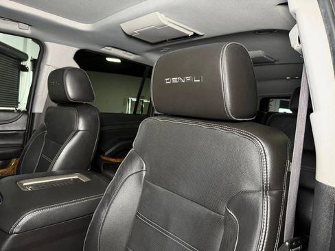Used 2015 GMC Yukon XL Denali w/ Open Road Package RWD image 36