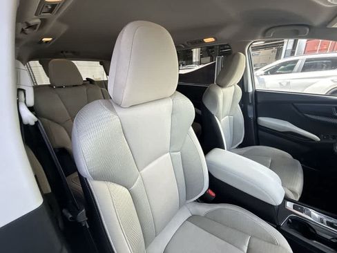 Used 2023 Subaru Ascent Premium w/ Convenience Package AWD/4WD image 27