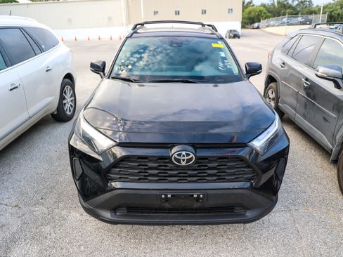 Used 2025 Toyota RAV4 XLE w/ Convenience Package AWD/4WD image 5