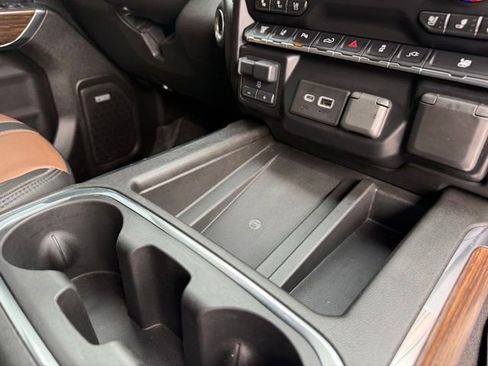Used 2022 Chevrolet Silverado 2500 High Country w/ LPO, Hitch Package AWD/4WD image 83