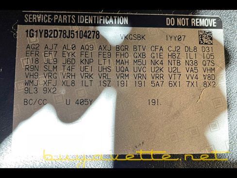 Used 2018 Chevrolet Corvette Stingray Coupe w/ 1LT image 25