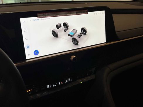 New 2026 Toyota Crown Platinum image 26