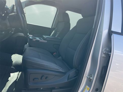 Used 2018 Chevrolet Silverado 1500 LT w/ All Star Edition image 10