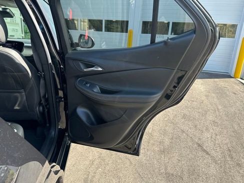 Used 2024 Buick Encore GX Sport Touring AWD/4WD image 13