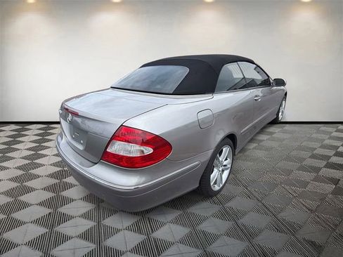 Used 2006 Mercedes-Benz CLK 350 Cabriolet image 6
