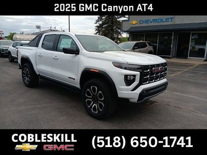 New 2025 GMC Canyon AT4 w/ Nightfall Edition