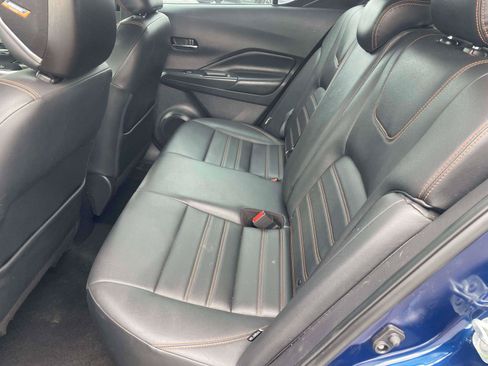 Used 2020 Nissan Kicks SR w/ SR Premium Package FWD image 6
