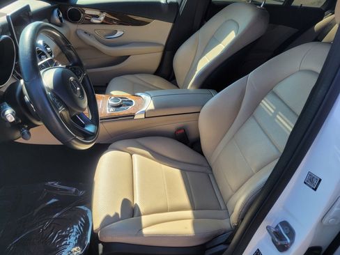 Used 2018 Mercedes-Benz C 300 Sedan image 15