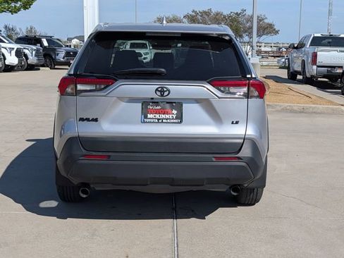Used 2024 Toyota RAV4 LE FWD image 6