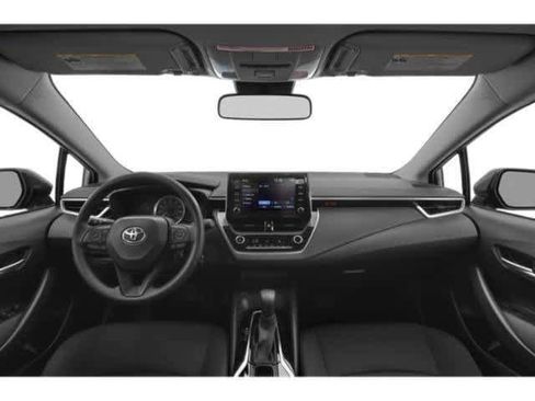 Used 2022 Toyota Corolla L FWD image 4