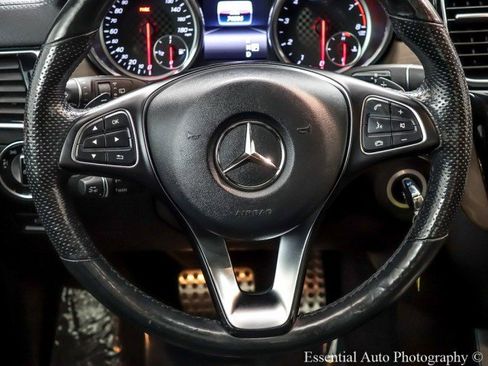 Used 2018 Mercedes-Benz GLE 43 AMG 4MATIC image 18