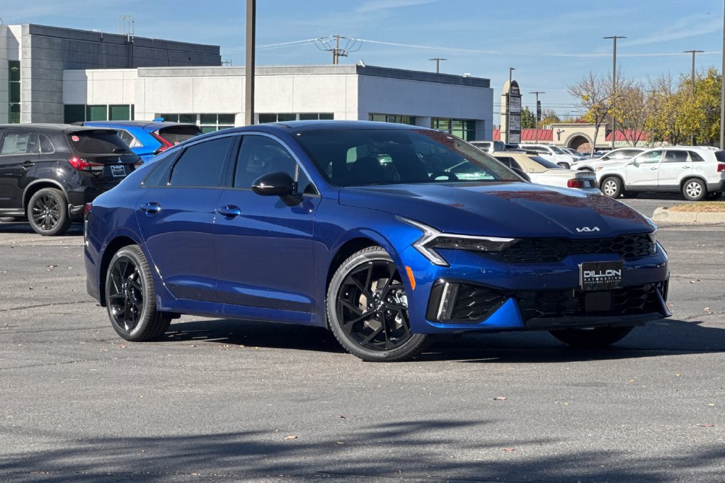 New 2027 Kia K5 GT-Line FWD image 2