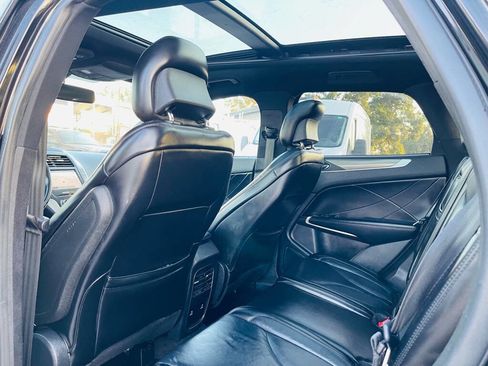 Used 2019 Lincoln MKC Select w/ Select Plus Package image 20