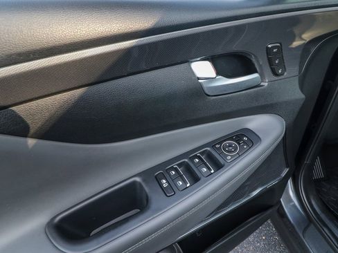 Used 2022 Hyundai Santa Fe Limited image 14