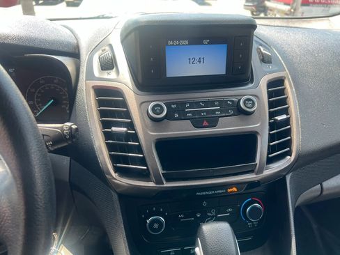 Used 2020 Ford Transit Connect XL FWD image 24